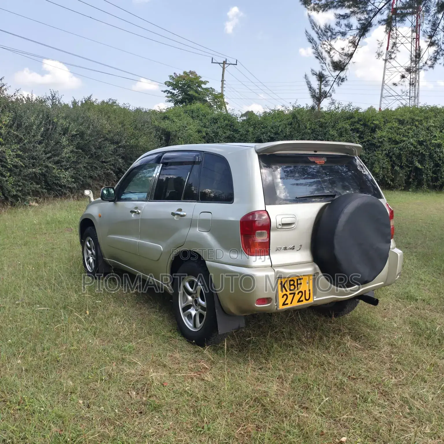 Toyota RAV4 2005 Gold