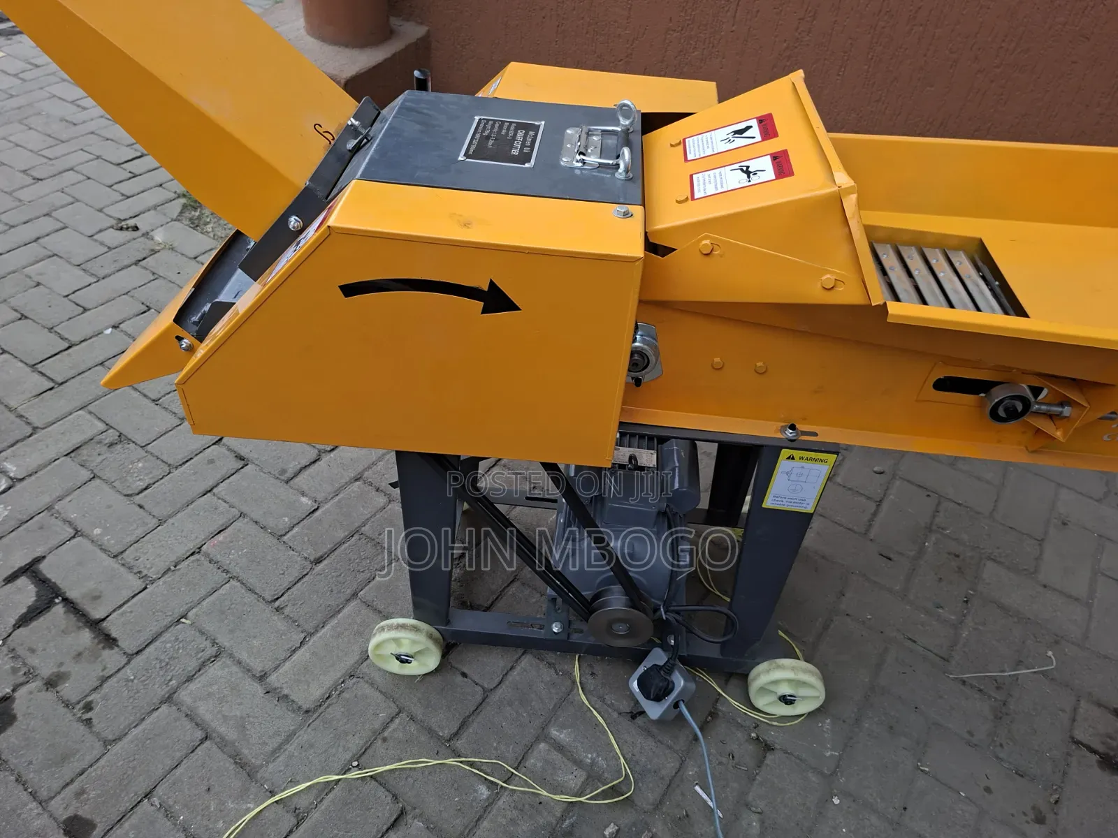 High Speed Chaff Cutter Machine - 1200kg /Hr .