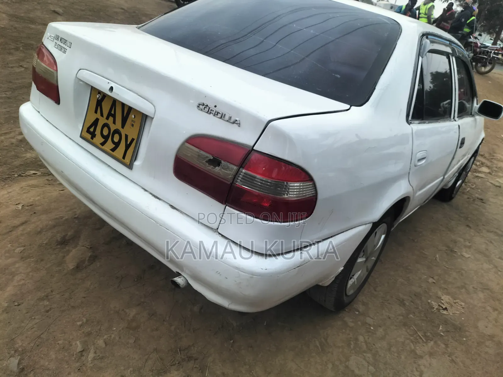 Toyota Corolla 2001 White