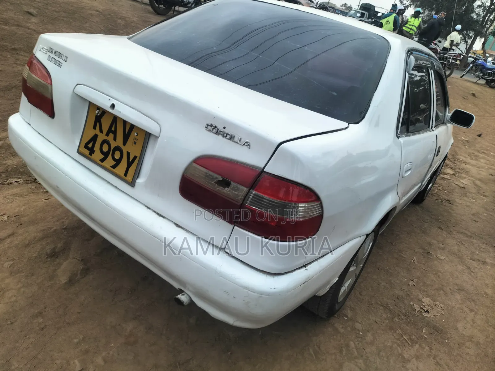 Toyota Corolla 2001 White