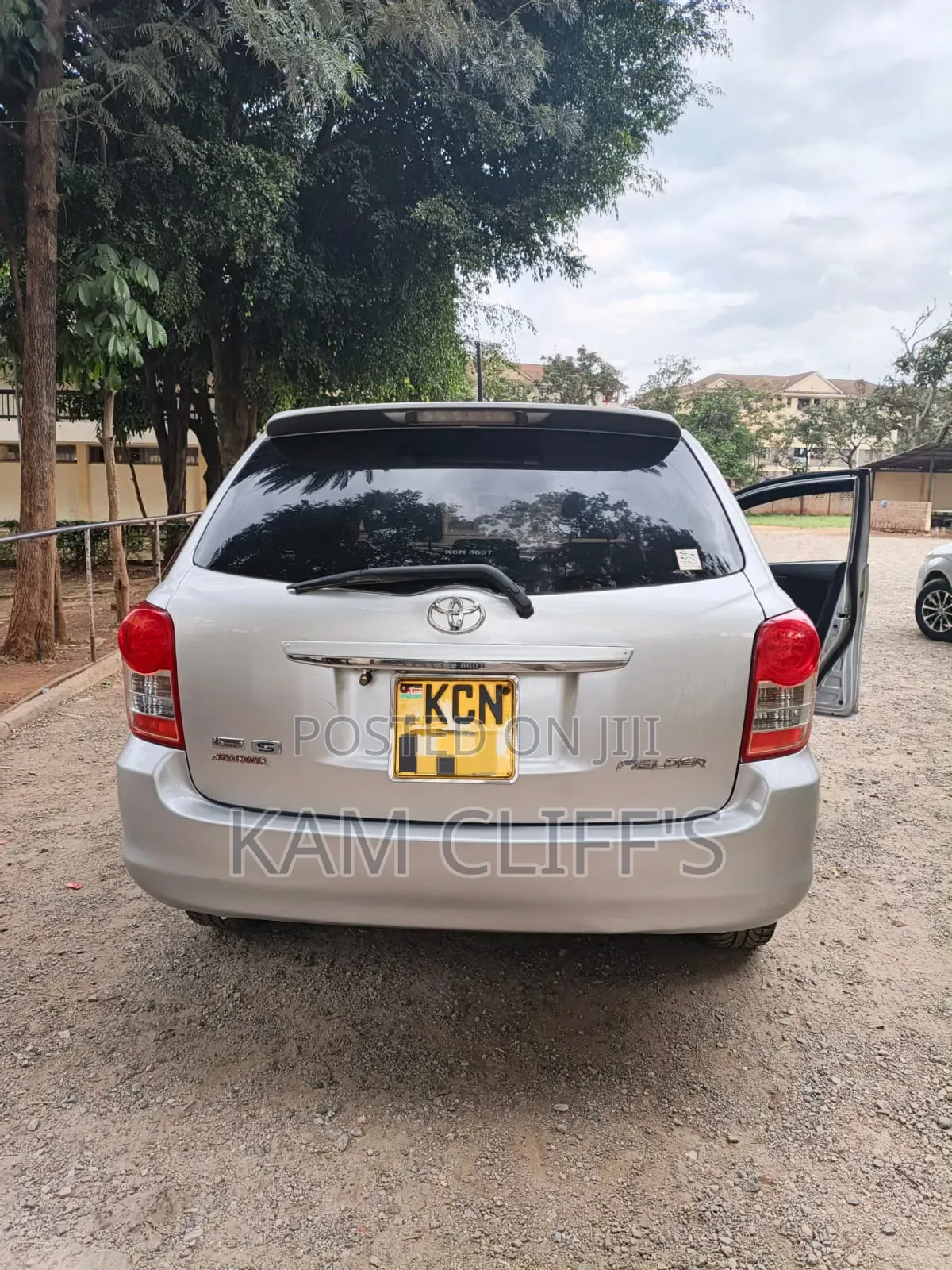 Toyota Corolla Fielder 2009 Silver