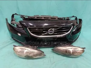 Nosecut Volvo V40 Mb4164t 2013