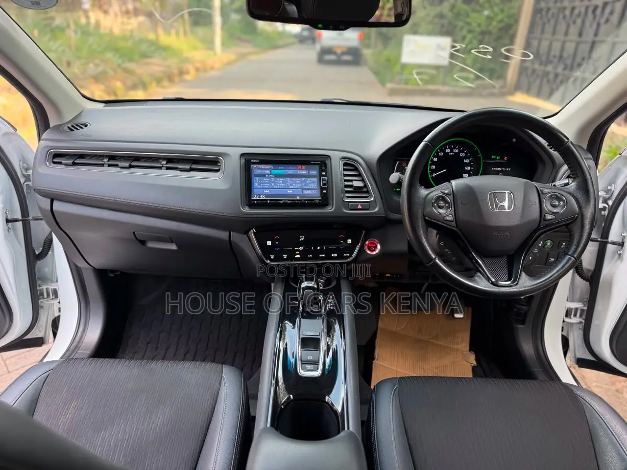 Honda Vezel 2019 White