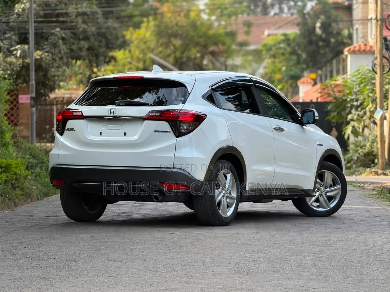 Honda Vezel 2019 White