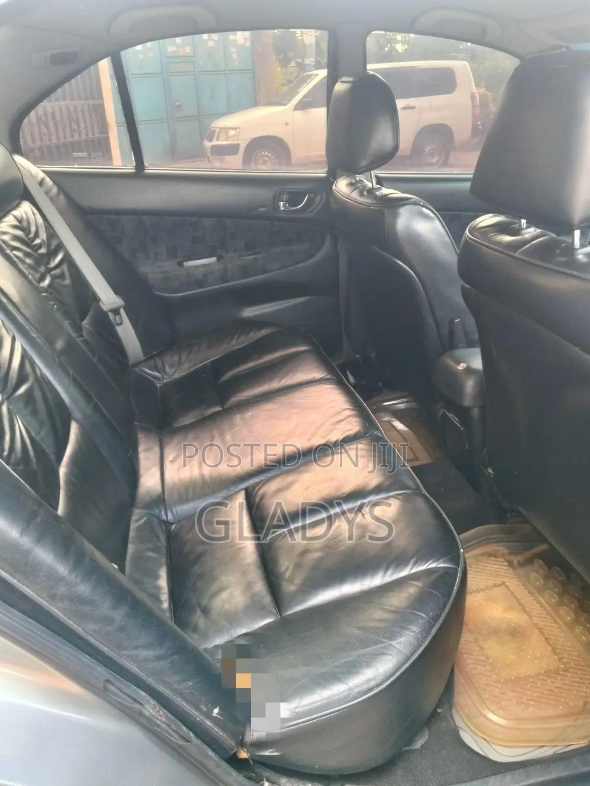 Mitsubishi Galant SW 1997 Silver