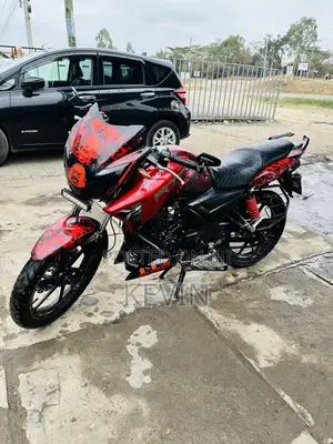 TVS Apache 180 RTR 2015 Red
