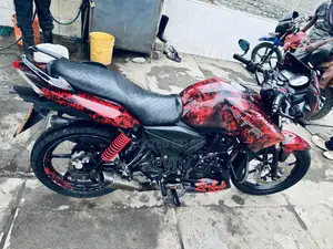 TVS Apache 180 RTR 2015 Red