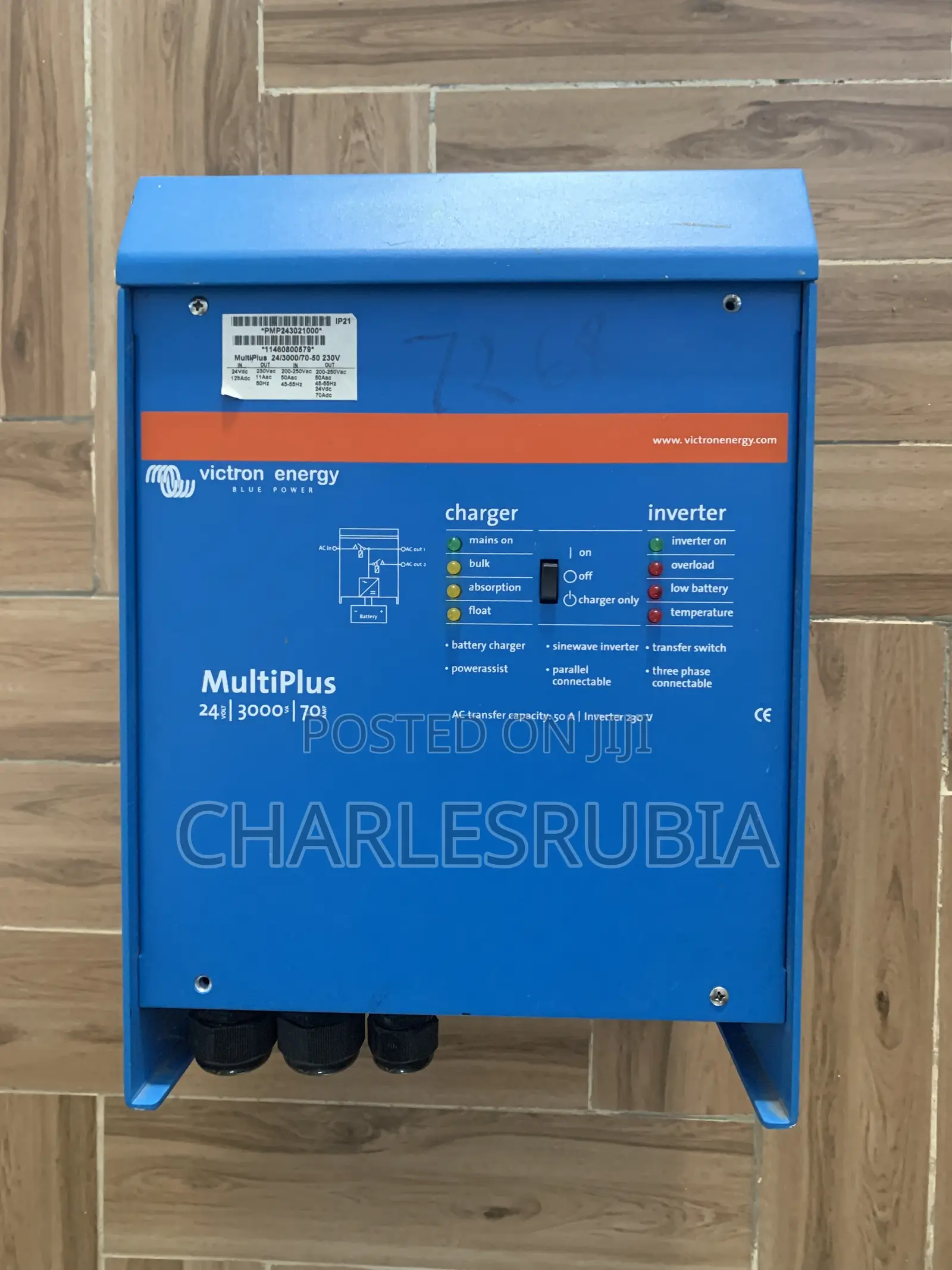 Original Victron Energy MultiPlus 24V 3000VA 70A Inverter/ Charger