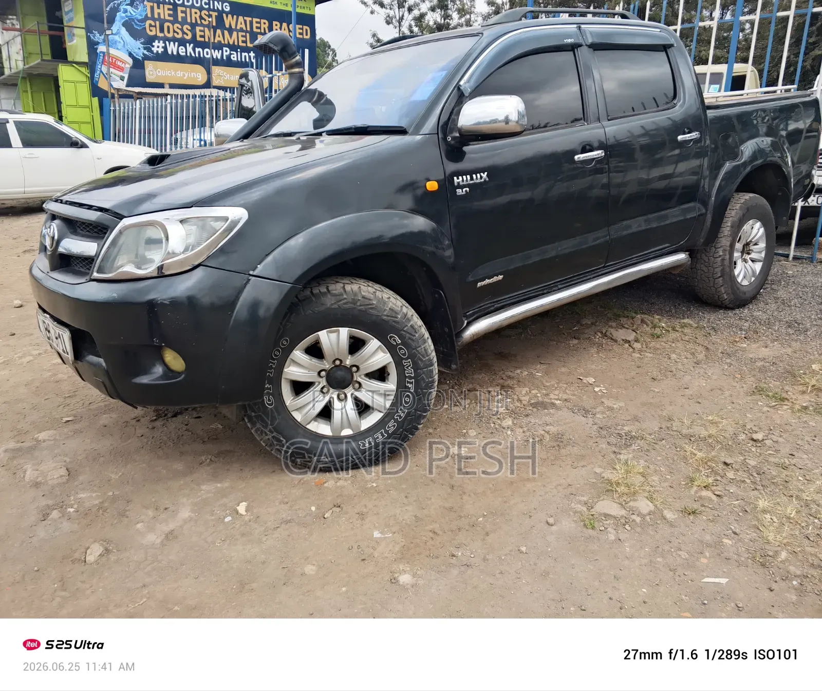 Toyota Hilux 2006 Black