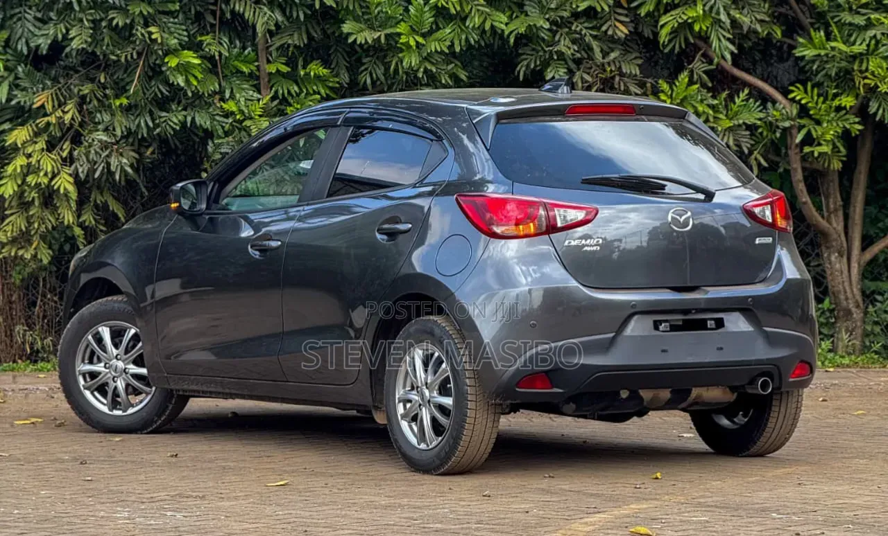 Mazda Demio 2019 Gray