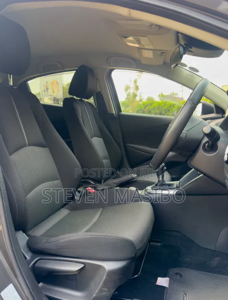 Mazda Demio 2019 Gray