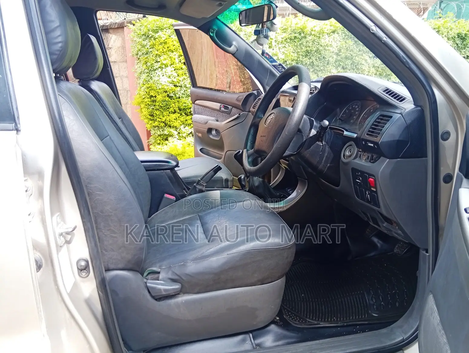 Toyota Land Cruiser Prado 2004 Gold