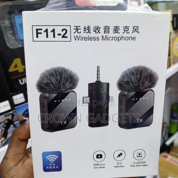 F11-2 Dual Clip-on Mic With USB-C Lightning 3.5mm