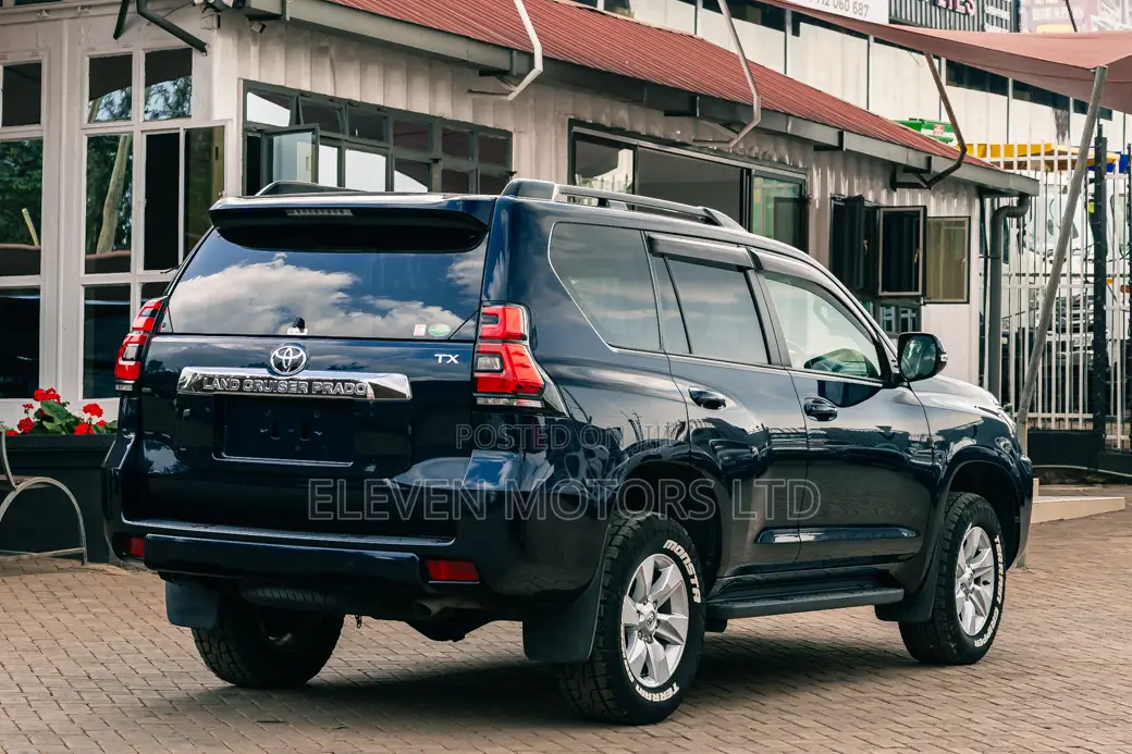 Toyota Land Cruiser Prado 2019 Blue
