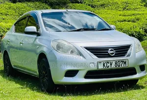 Nissan Latio 1.2 2013 Silver