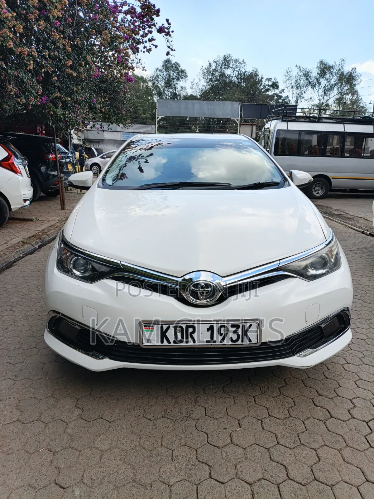 Toyota Auris 2017 Off white