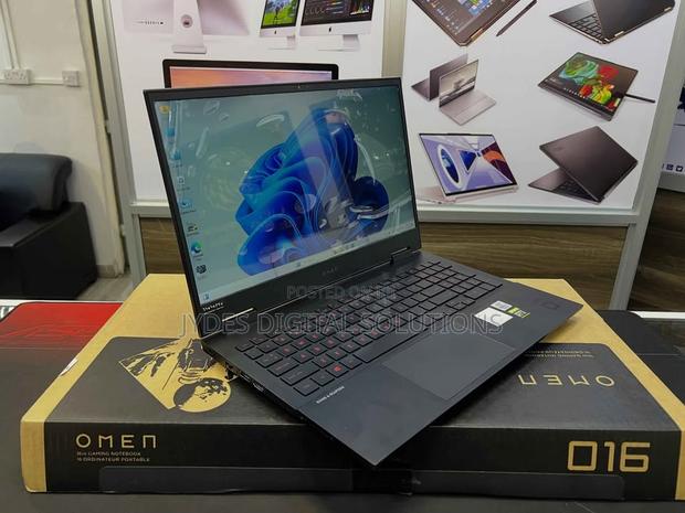 Laptop HP Omen 15 16GB Intel Core i7 SSD 512GB - thumbnail 4