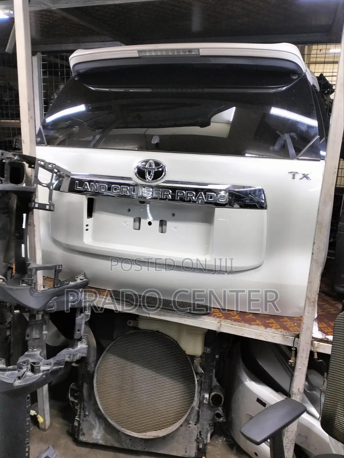 Toyota Prado Boot 2018