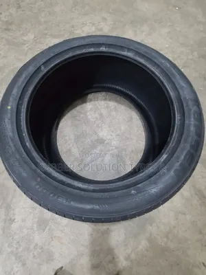 325 /35 R22 Kapsen Tyres 114w Xl Highway