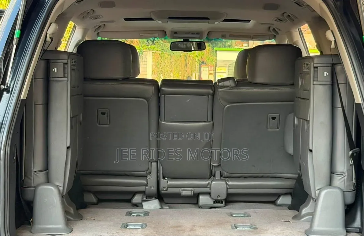 Toyota Land Cruiser 2010 Burgundy