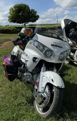 Honda Gold Wing 2008 White