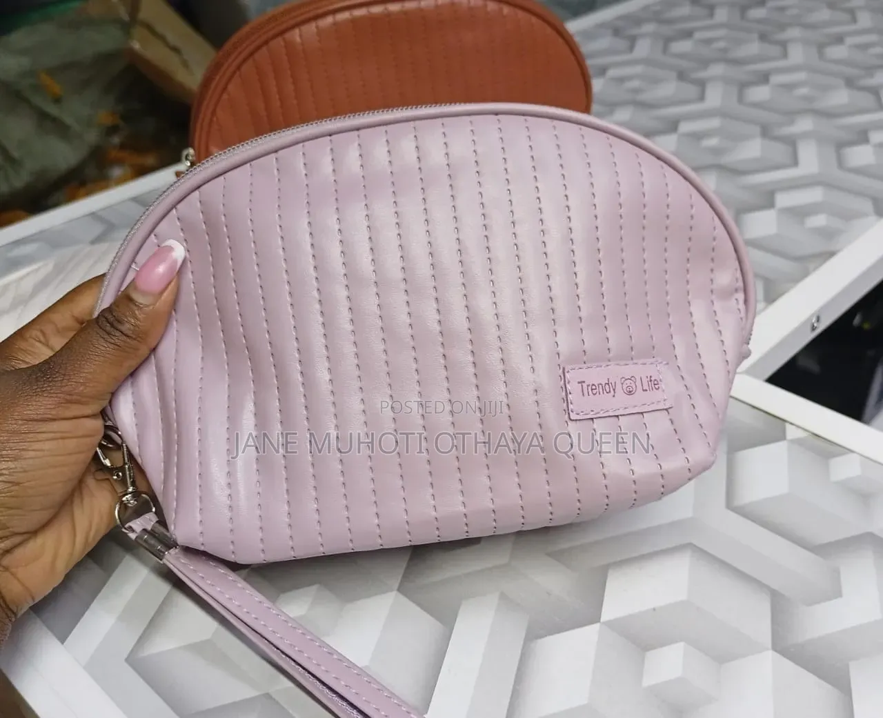 Portable Makeup Bag, Waterproof Leather Pouch