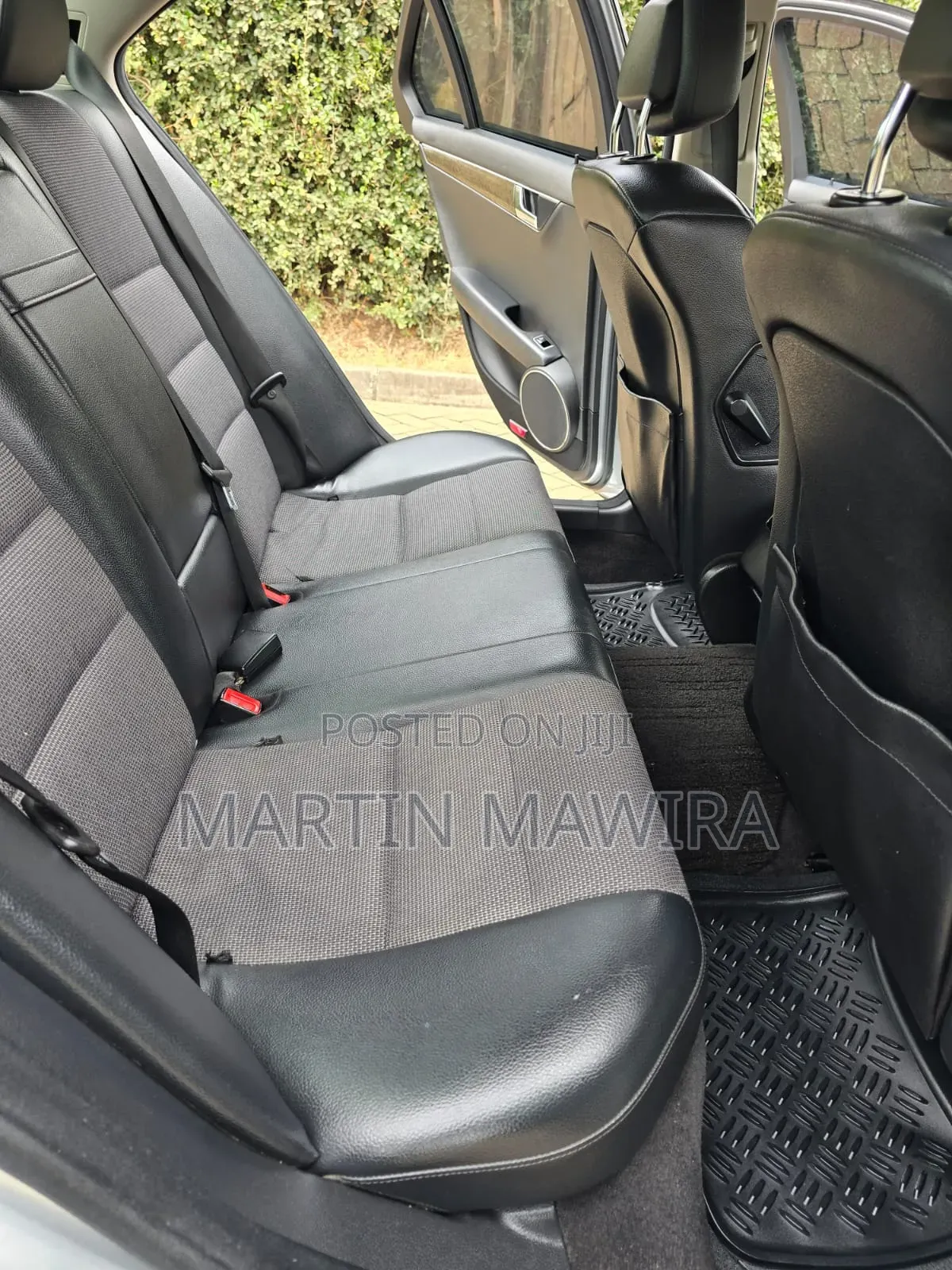 Mercedes-Benz C200 2012 Silver