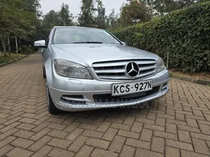 Mercedes-Benz C200 2012 Silver