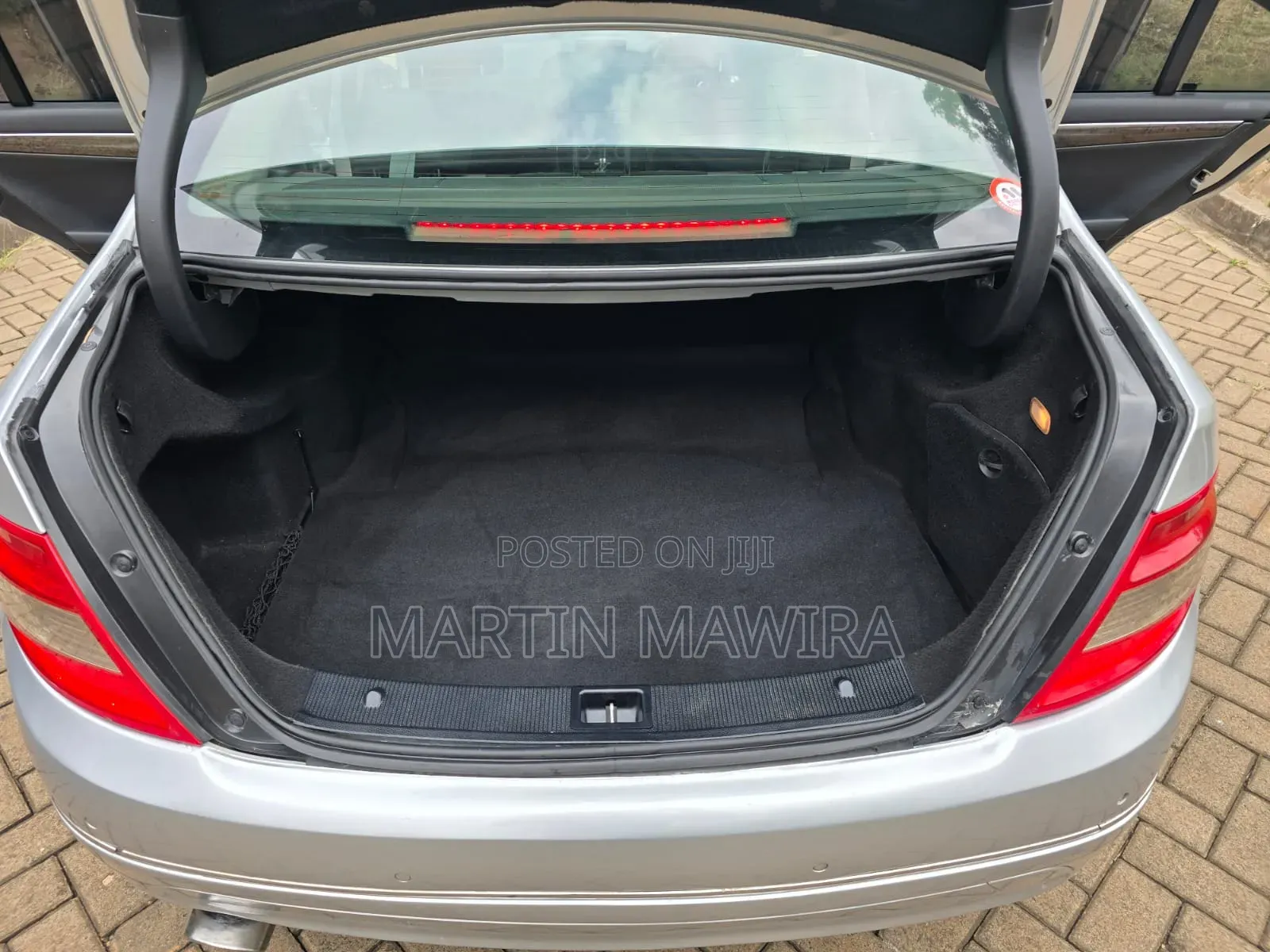 Mercedes-Benz C200 2012 Silver