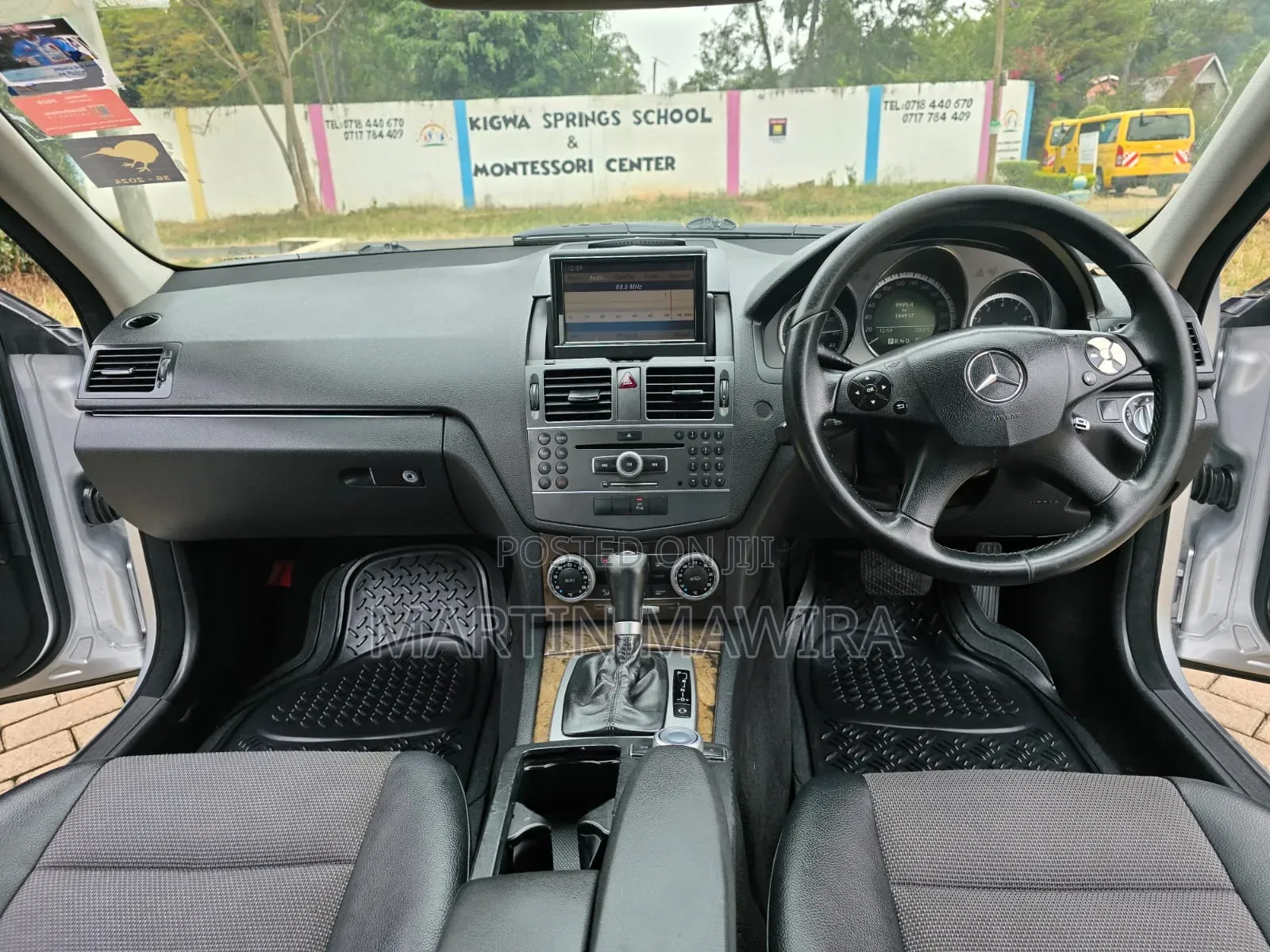 Mercedes-Benz C200 2012 Silver