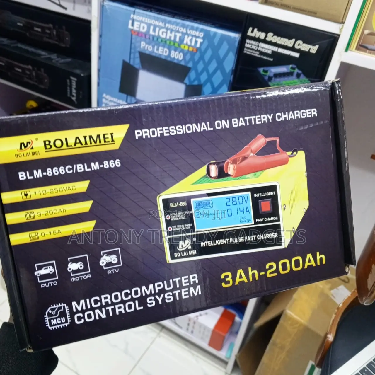 12V 24V Digital Battery Charger for Lead Acid Batteries