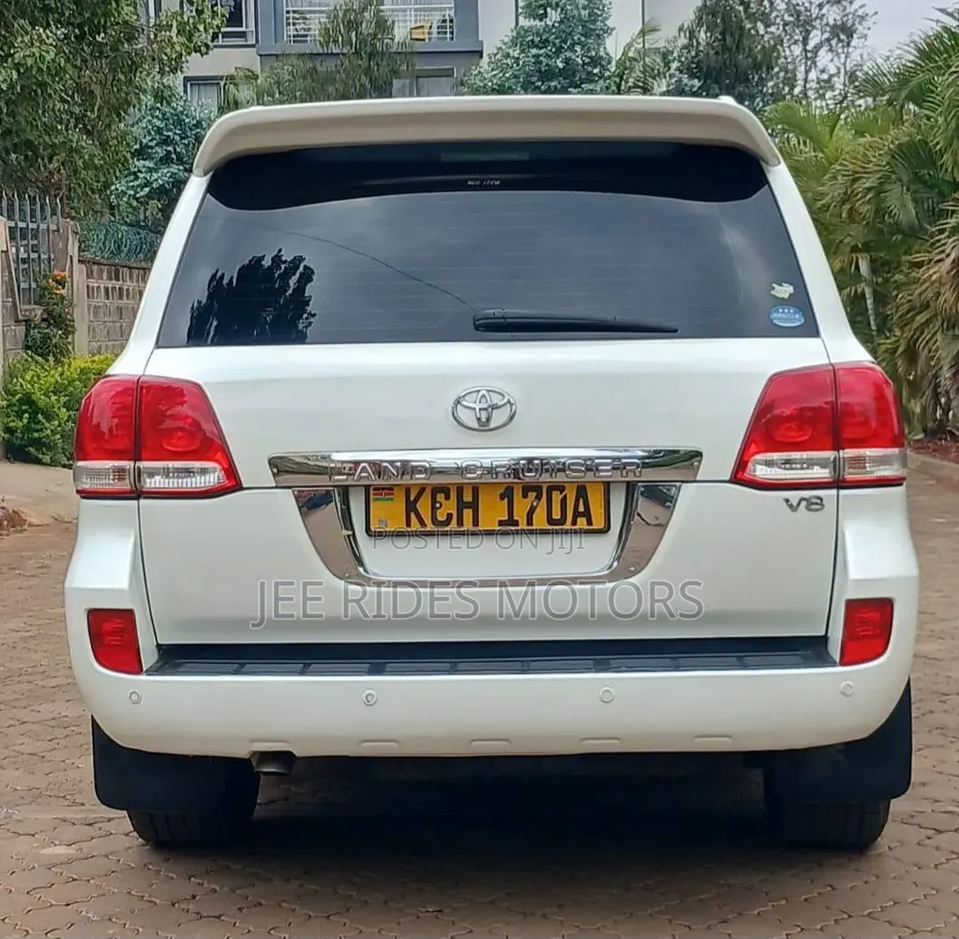 Toyota Land Cruiser 2008 Pearl