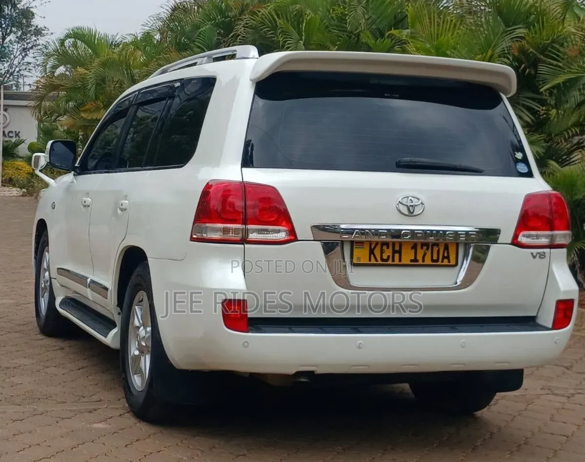 Toyota Land Cruiser 2008 Pearl