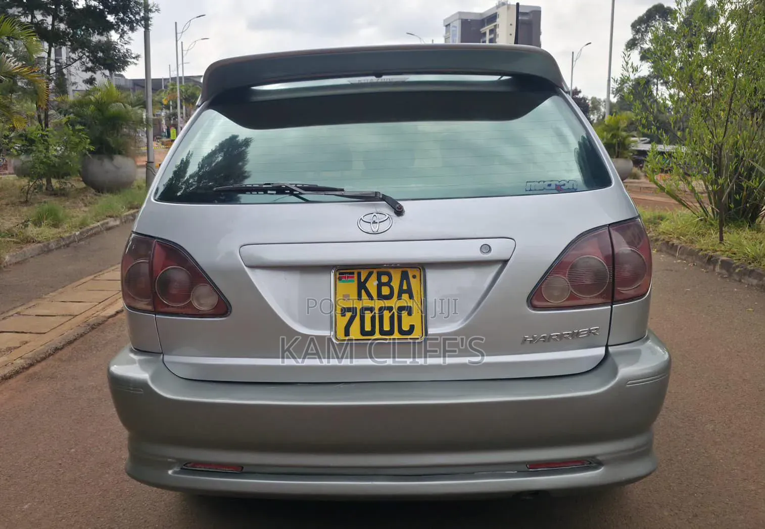 Toyota Harrier 2002 Silver