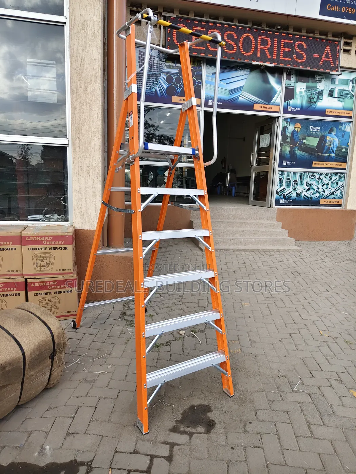 6 Steps Fiberglass Platform Ladder