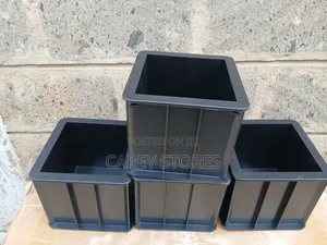 Quality Plastic Cube Moulds