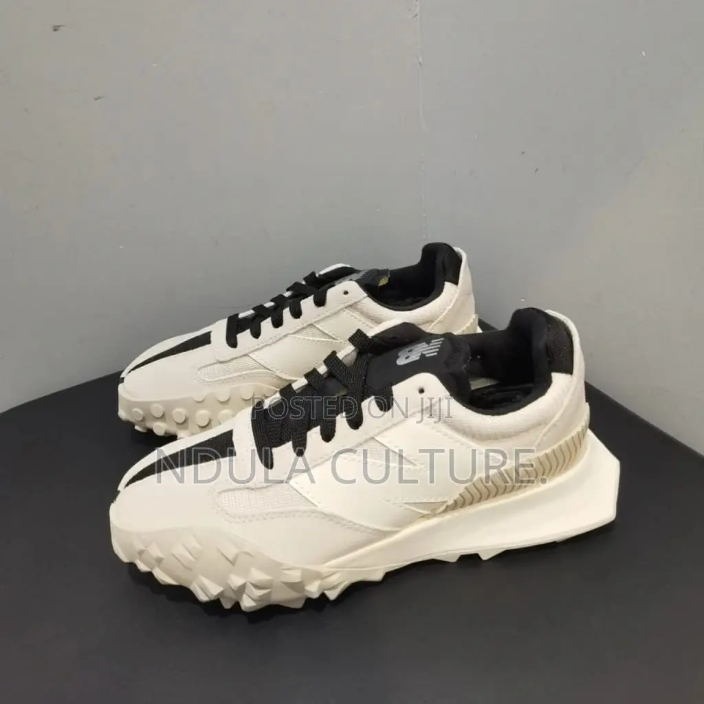 New Balance Auralee Xc72