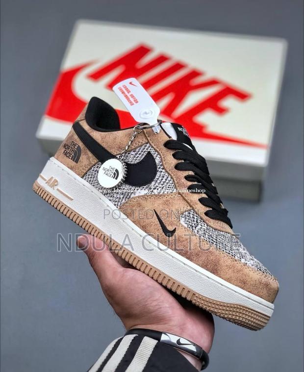 Nike Airforce 1 Undefeated X Gucci - thumbnail 5