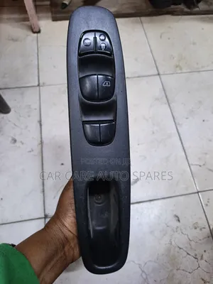 Main Switch Nissan Serena
