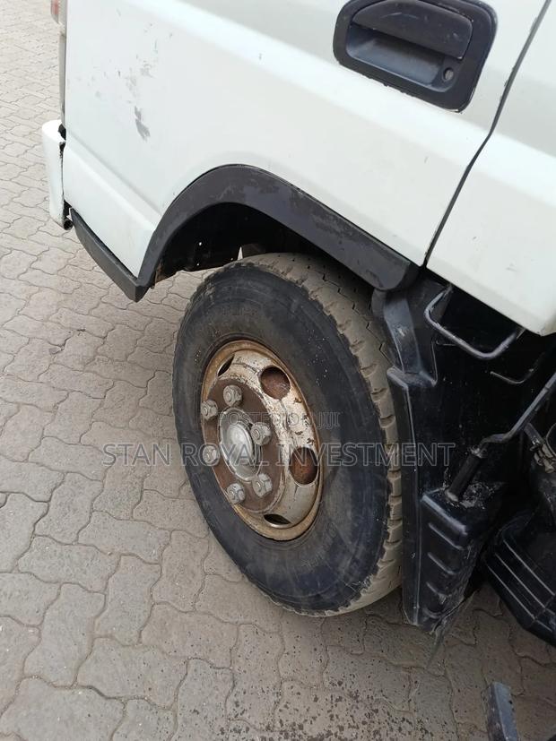 Mitsubishi Canter - thumbnail 6