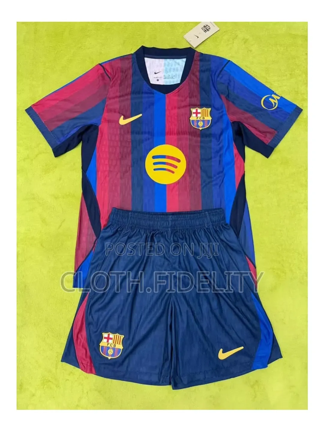 Barcelona Home Kids Kit 26/27.