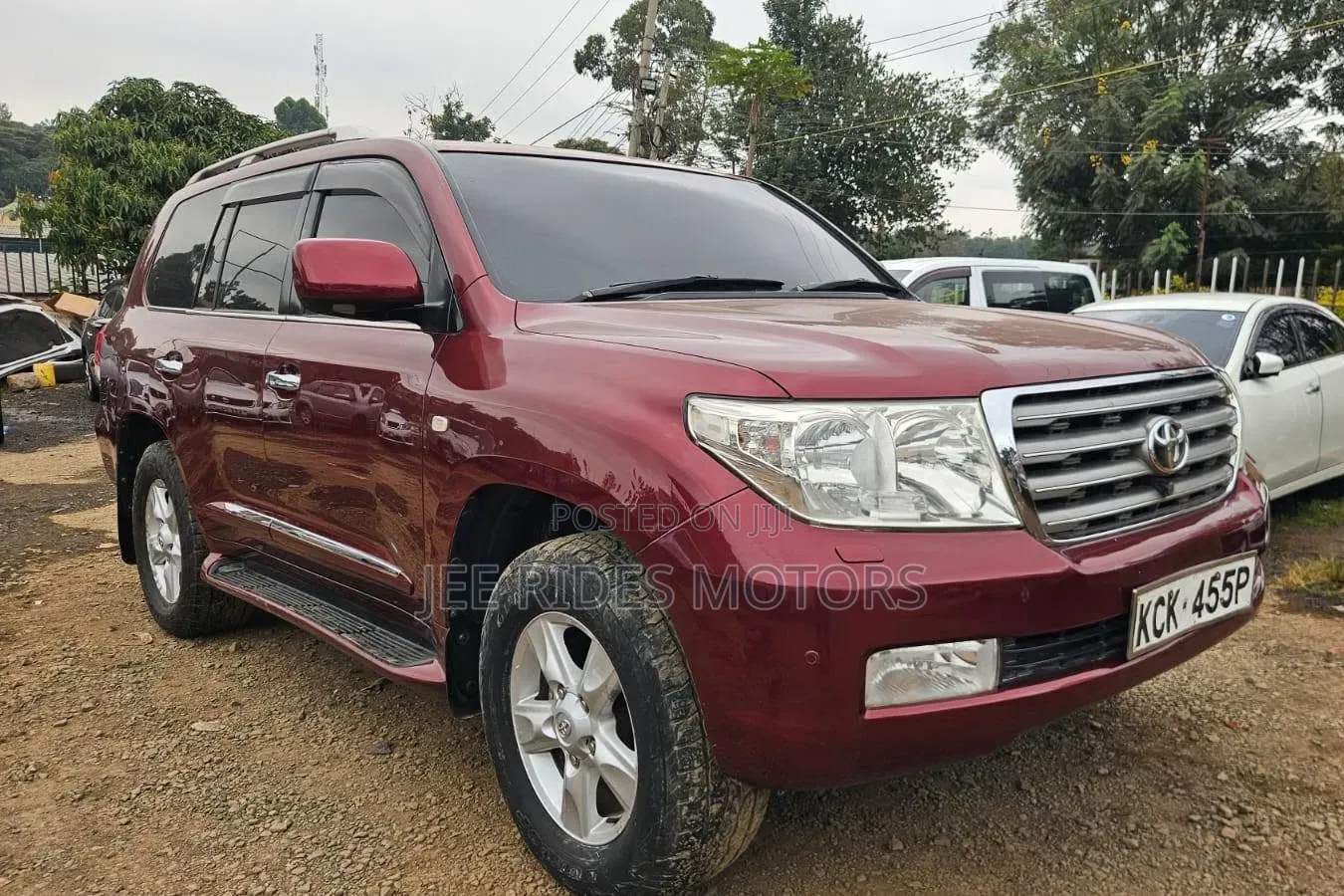 Toyota Land Cruiser 2010 Red