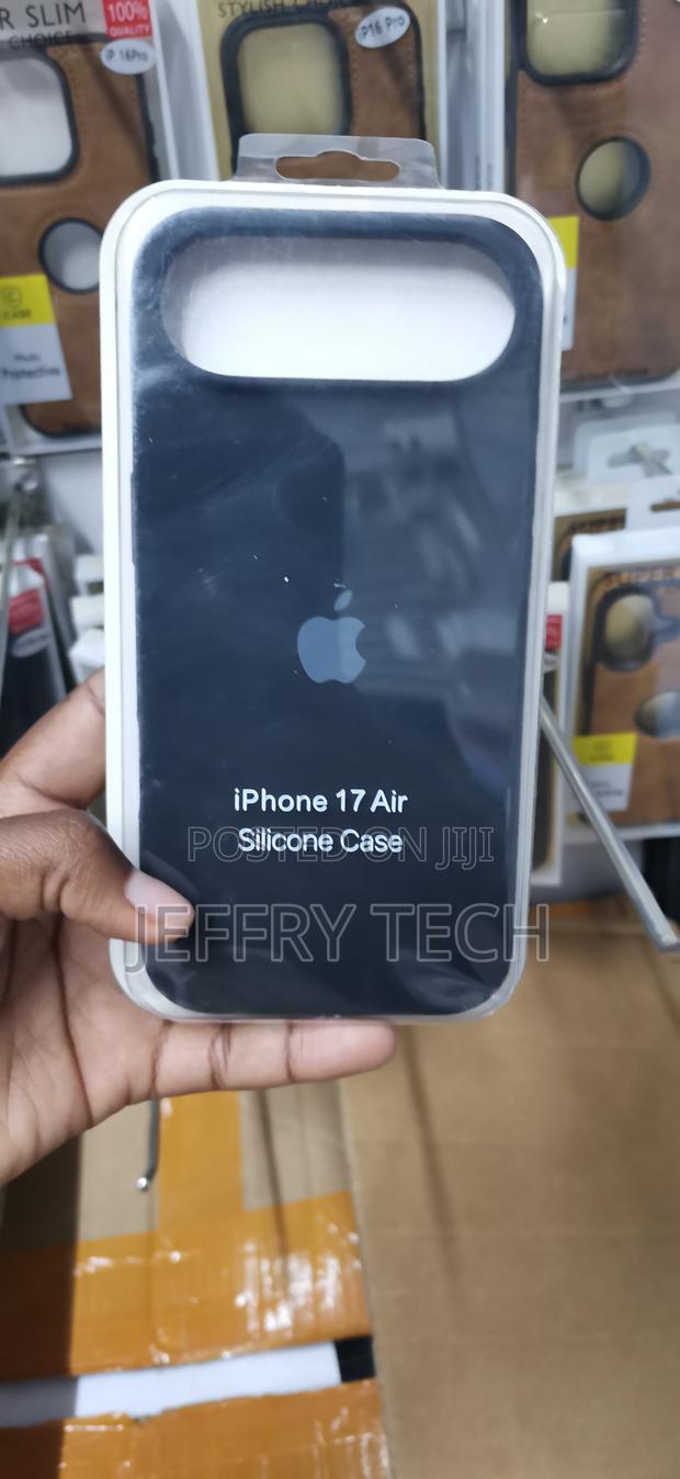 "iPhone 17 Air Silicone Case,"black Third-Party Accessory - main view