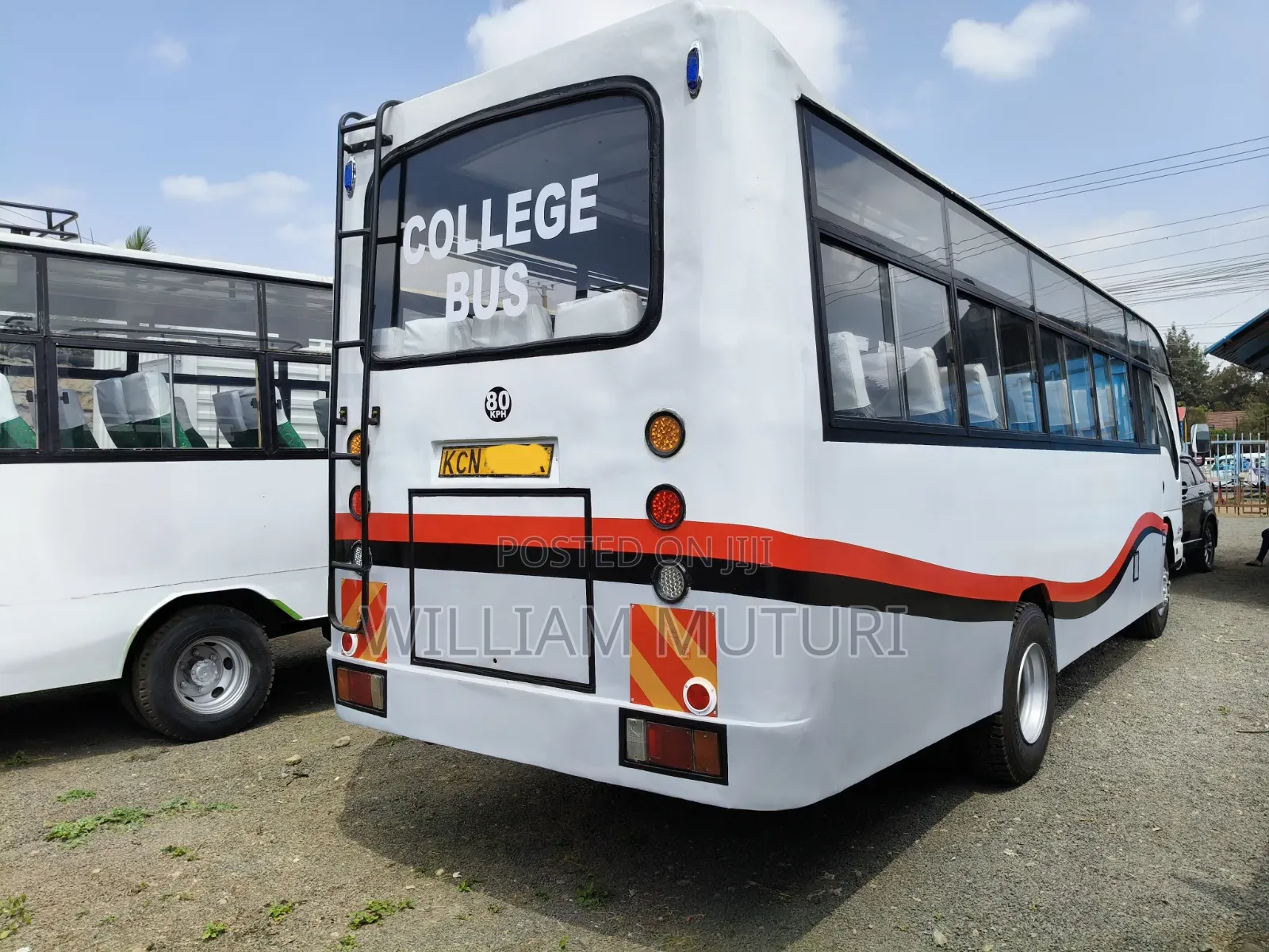 Isuzu Executive Bus 2017 White
