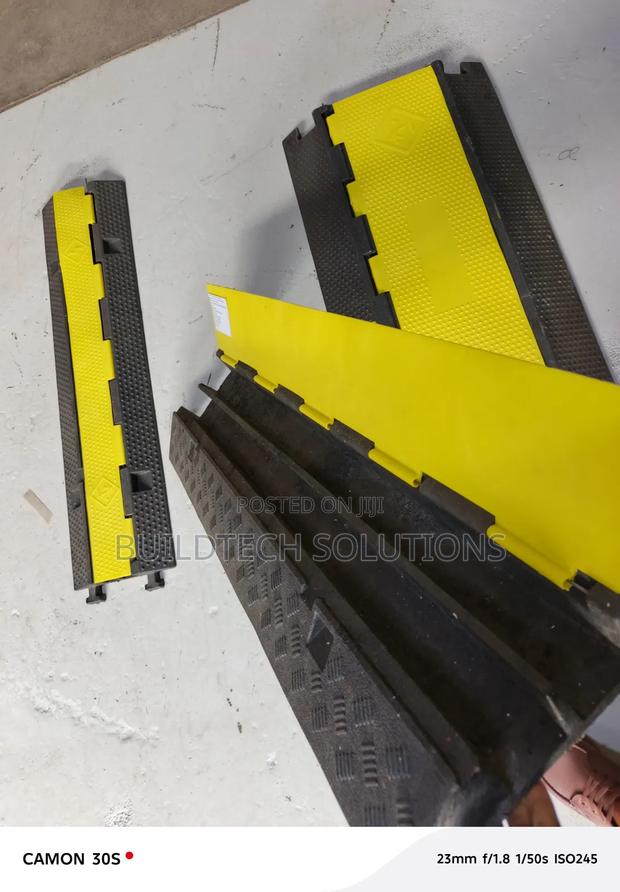 2channel Cable Protector (Heavy Duty) - thumbnail 2