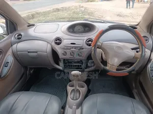 Toyota Platz 2003 Gray