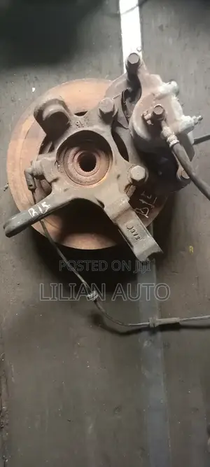 B15 Front Hub