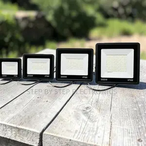 Outdoor-Rated Reliable 200W,100W,50W,30W AC Electric LED Flood Light