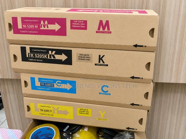 Kyocera TK-5205 Toner Cartridge