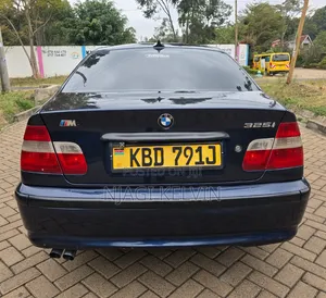 BMW 325i 2004 Blue